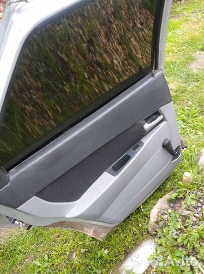 Дверь задняя левая на LADA priora