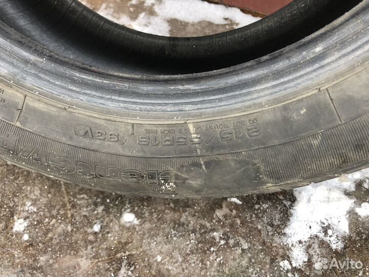 Goodyear EfficientGrip 215/55 R16