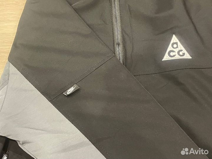 Ветровка nike acg