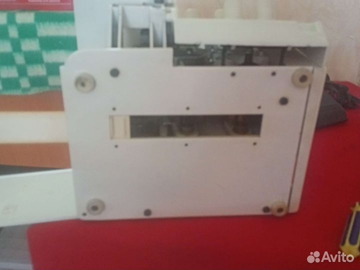 Оверлок для швейной машины