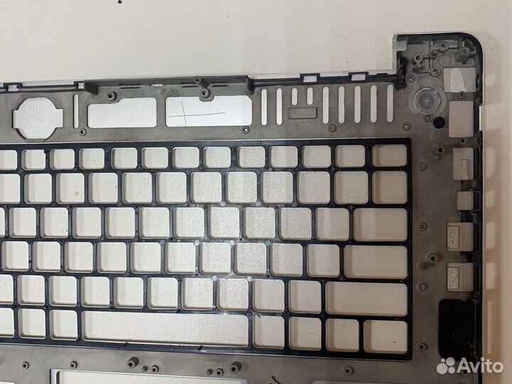 Топкейс для ноутбука Asus N750JV