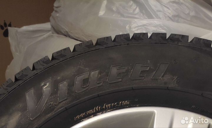 Viatti Bosco A/T 225/65 R17