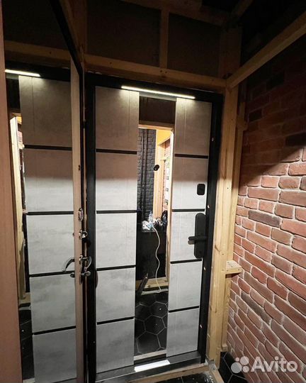 Дверь входная