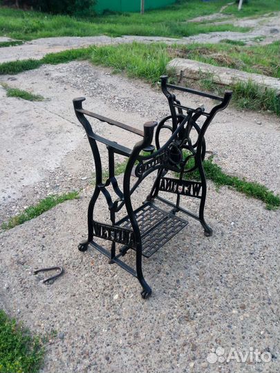 Станина от швейной машины wettina