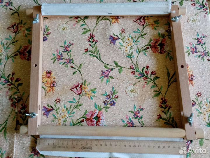 Пяльца для вышивания. Органайзер для мелочей СССР