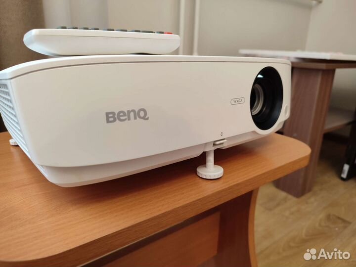 Проектор benq MW533 (белый)
