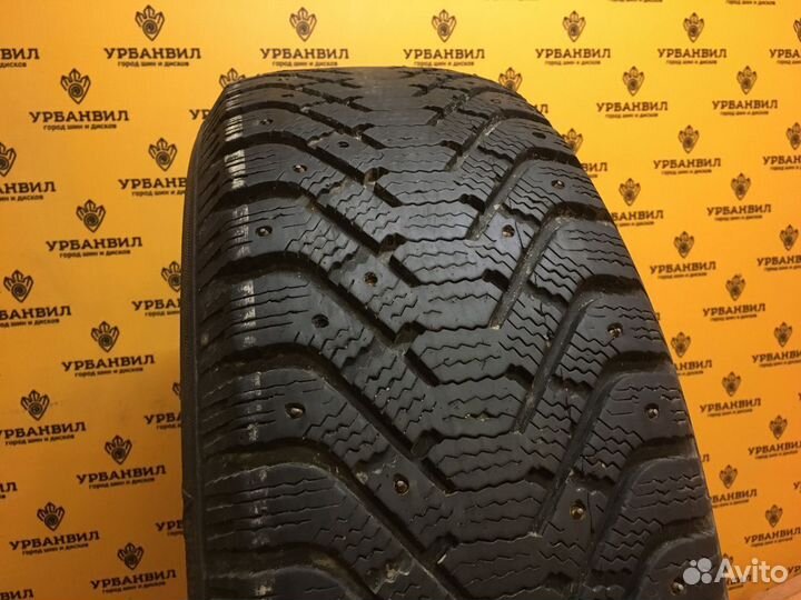 Goodyear UltraGrip 500 245/65 R17 107T