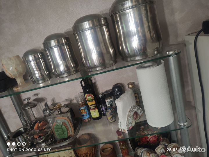 Полка настенная стеклянная