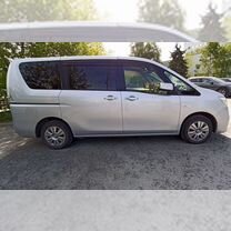 Nissan Serena 2.0 CVT, 2012, 176 000 км, с пробегом, цена 1 470 000 руб.