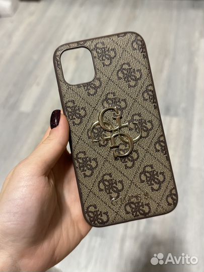 Чехол на iPhone 11 Guess