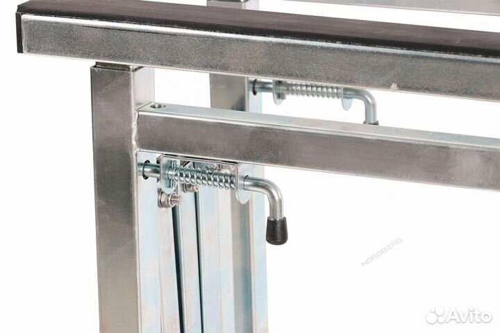 Стенд для ремонта больших деталей раздвижной