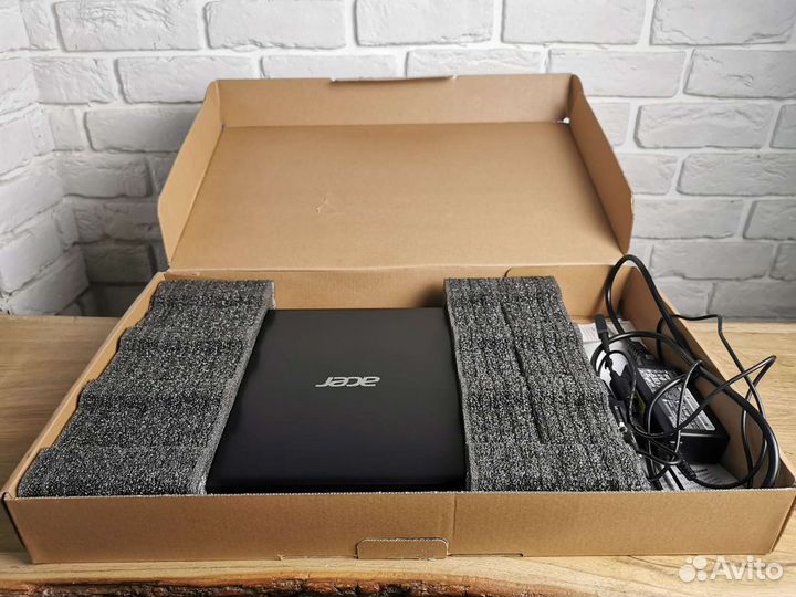 Ноутбук Acer swift sf314-57