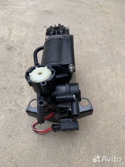 Пневмокомпрессор 211