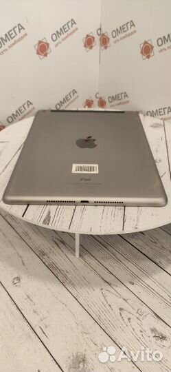 Планшет Apple iPad (2018) WI-FI + Cellular 128 Gb