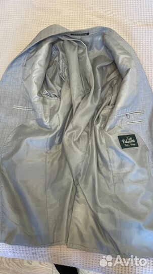 Костюм классический светлый 54