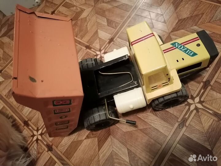 Игрушка самосвал СССР