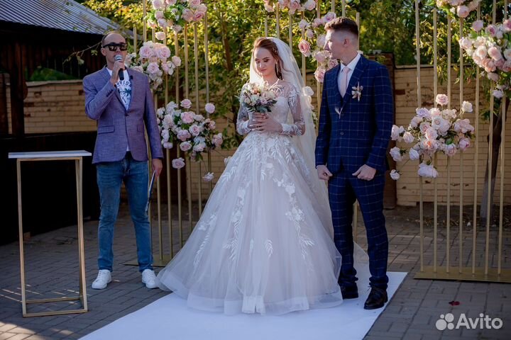 Ведущий мероприятий/тамада/диджей