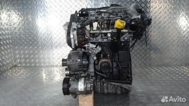 Двигатель к Renault Scenic 2 2003-2006 1.9 F9Q 812
