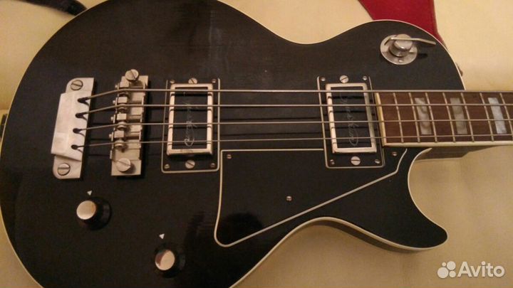 Бас гитара Диамант