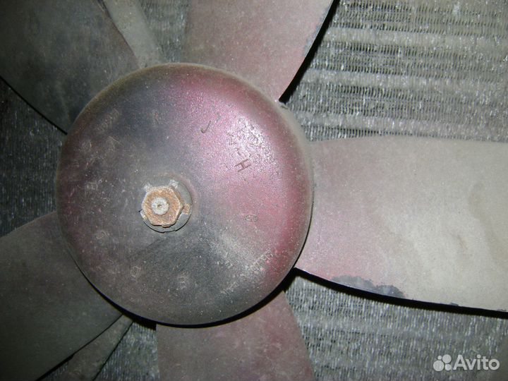 Электро вентилятор радиатора BMW E34 бмв Е34