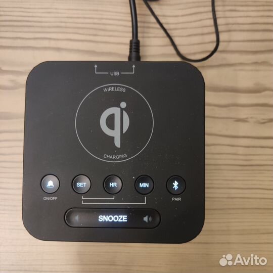 Док станция Kube ks clock qi