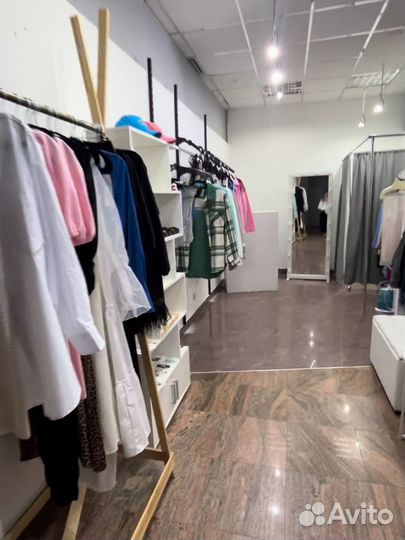 Готовый бизнес, магазин одежды (шоурум)