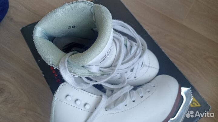 Фигурные коньки Graf ace 28 р-р