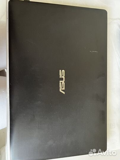 Asus X552E