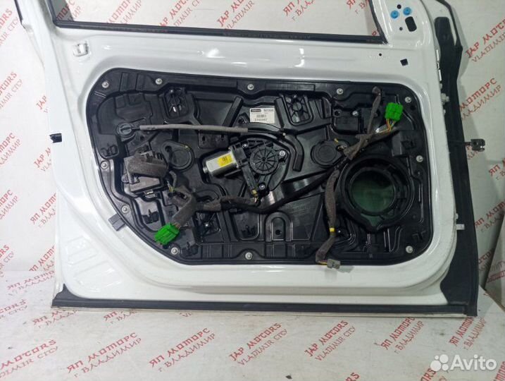 Дверь боковая передняя левая Volvo V40 хетчбек