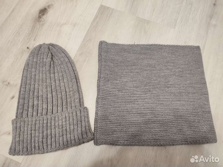 Комплект шапка и снуд