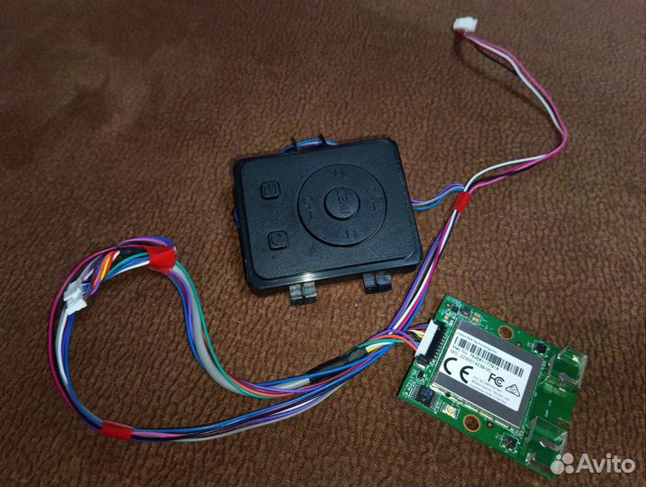 WI-FI модуль телевизора Dexp U50B9000H