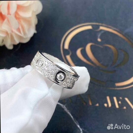 Кольцо Cartier Love, белое золото
