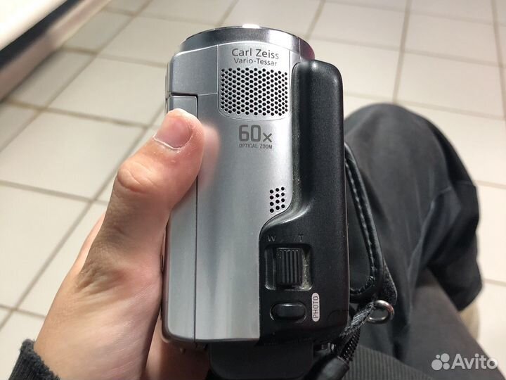Видеокамера sony handycam