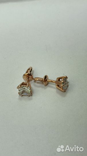 Золотые серьги