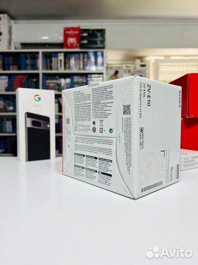 Sony ZV-E10 body White