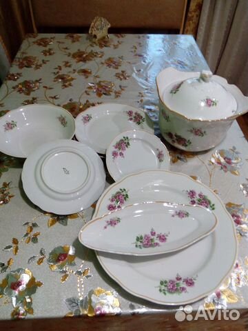 Сервиз столовый на 6 персон, Кузнецовский фарфор