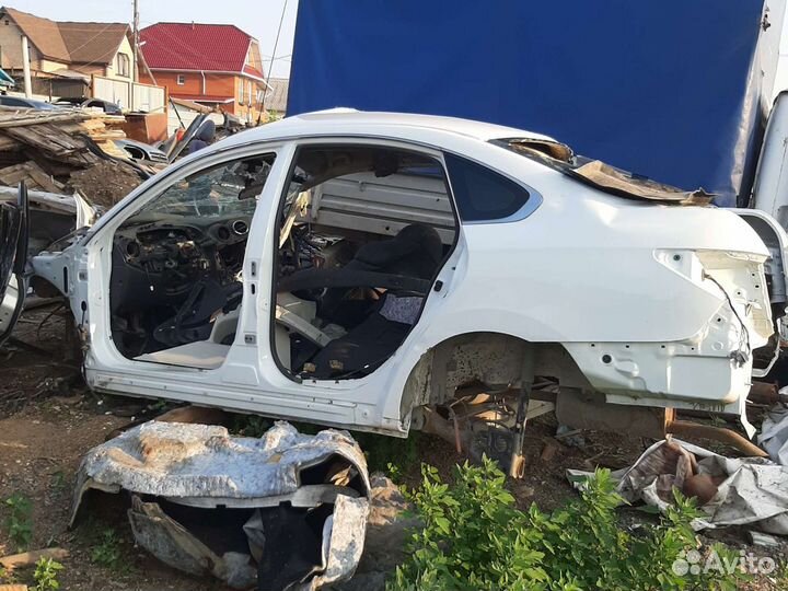 Четверть левая Nissan almera g15