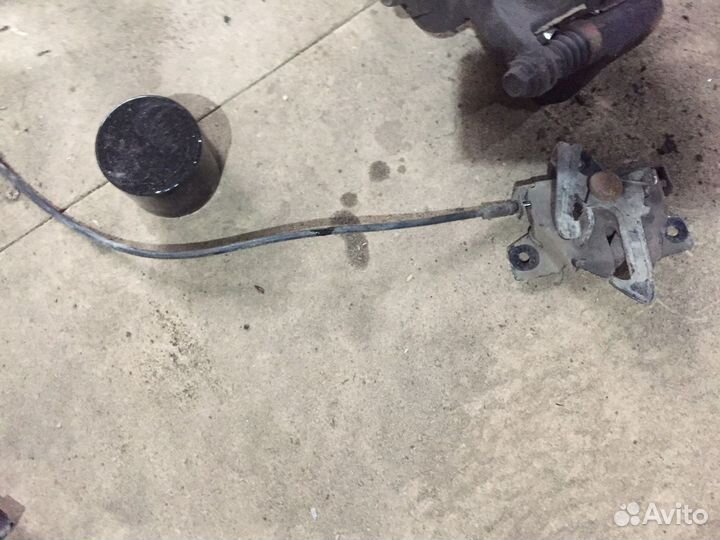 Замок капота Hyundai Getz