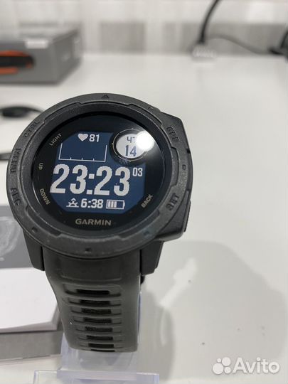 Garmin instinct graphite б/у