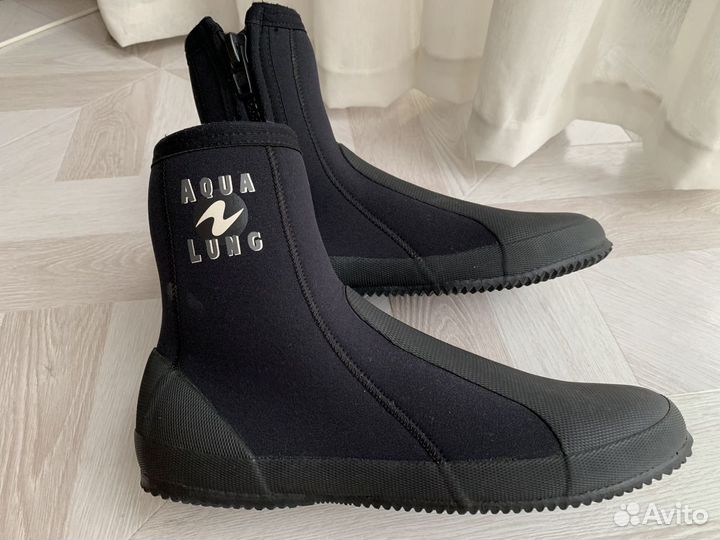 Боты для дайвинга и водных видов спорта