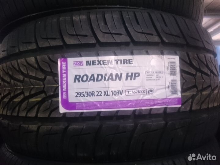 Nexen Roadian HP 295/30 R22 103V