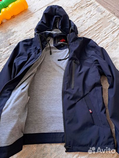 Куртка демисезон