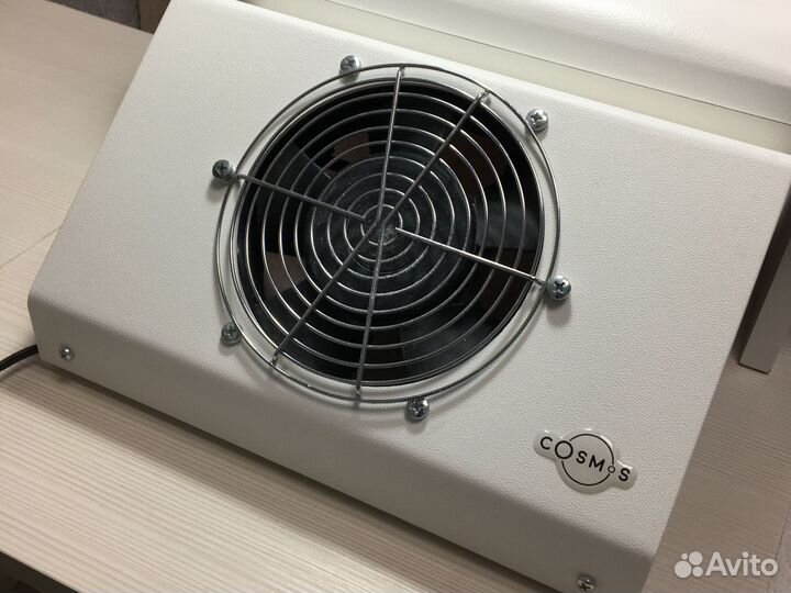 Маникюрный пылесос