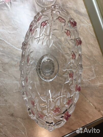 Салатник, креманки, блюдо