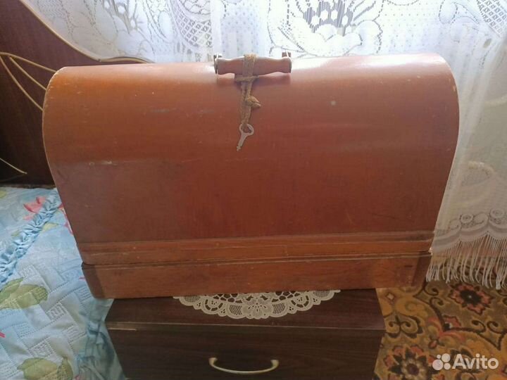 Швейная машинка