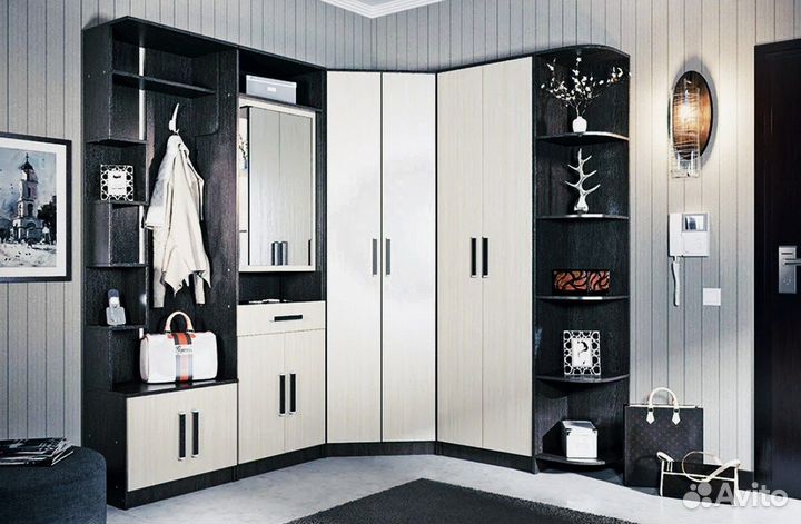 Шкаф в прихожую