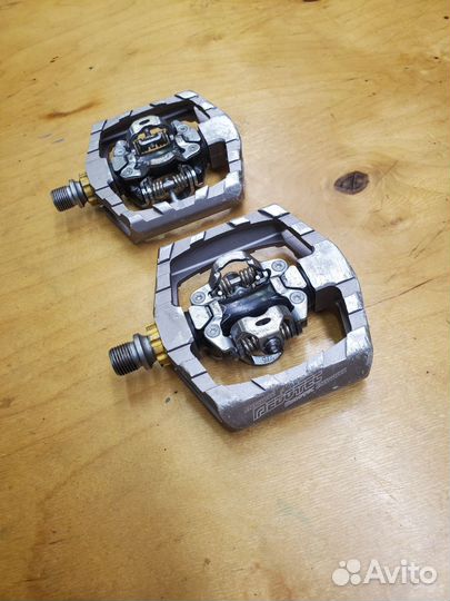 Контактные педали spd