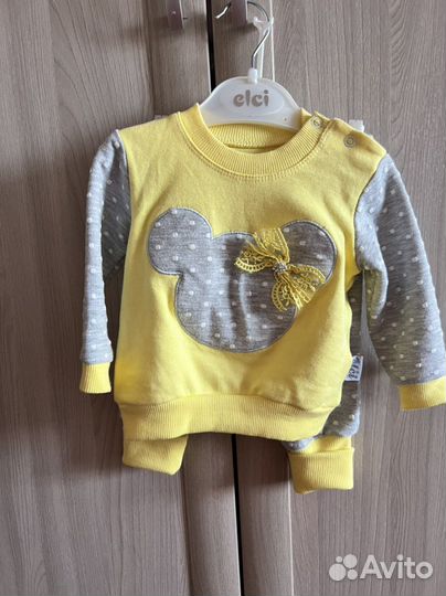 Костюм на девочку 74