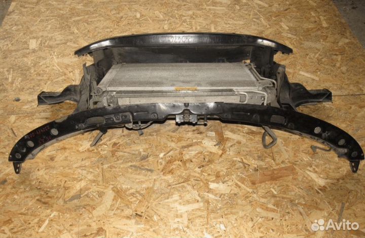 Кассета радиаторов Volkswagen Multivan T5 2003 г