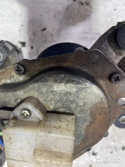 Моторчик дворников Nissan March K11E